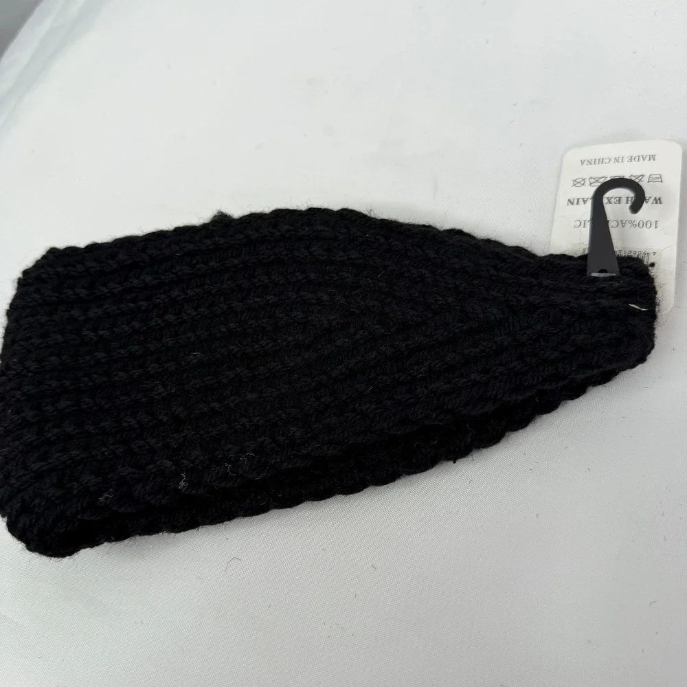 Black Knit Headband Ear Warmer Red Rose Floral Embroidery Patch New with Tags